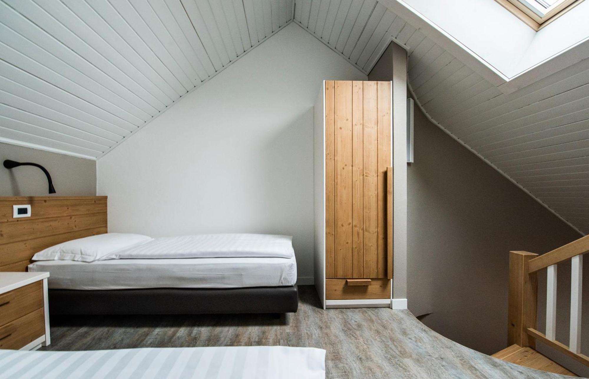 Apartment (6 Adults) - Split Level,1614788896:JPEG